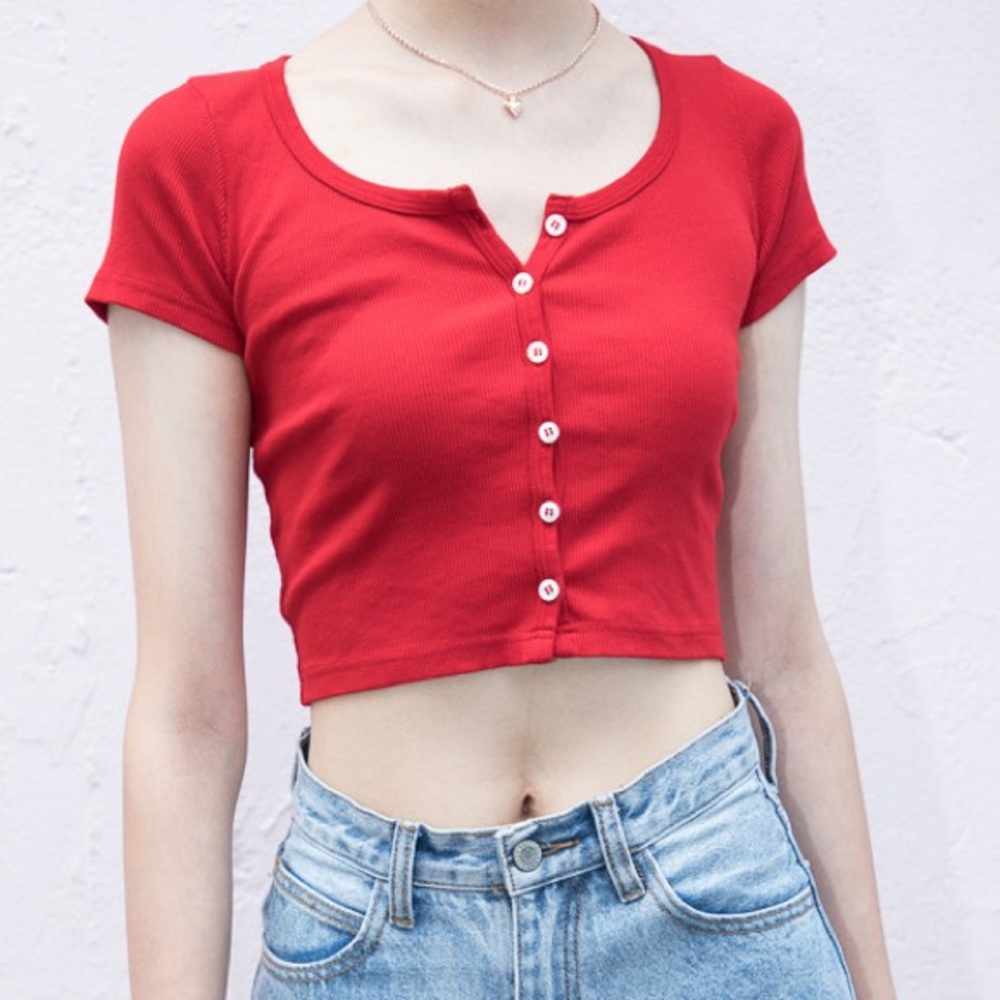 brandy melville 'zelly top'
